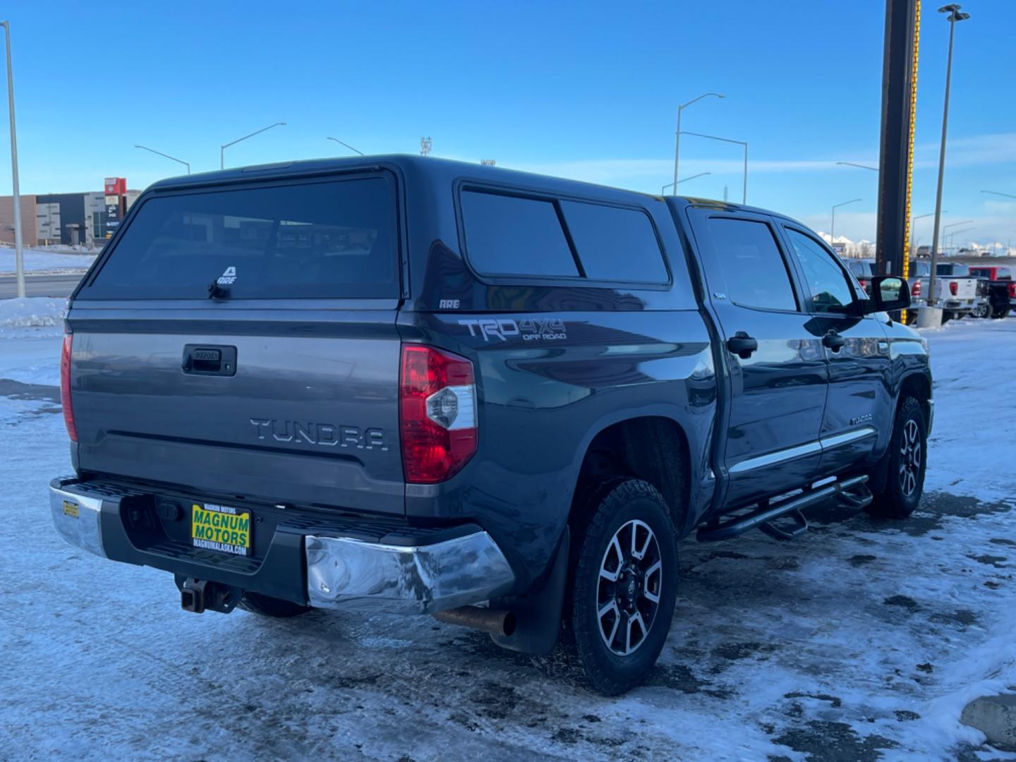 2014 Gray Toyota Tundra SR5 5.7L V8 FFV CrewMax 4WD (5TFDW5F14EX) with an 5.7L V8 DOHC 32V FFV engine, 6-Speed Automatic transmission, located at 1960 Industrial Drive, Wasilla, 99654, (907) 274-2277, 61.573475, -149.400146 - Photo#5